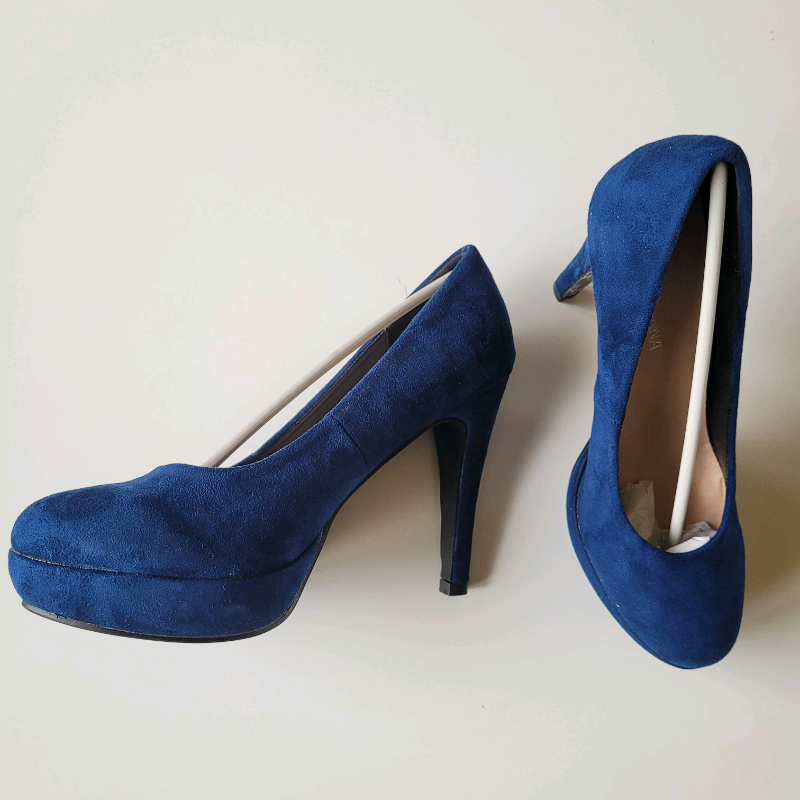 navy blue platform heels